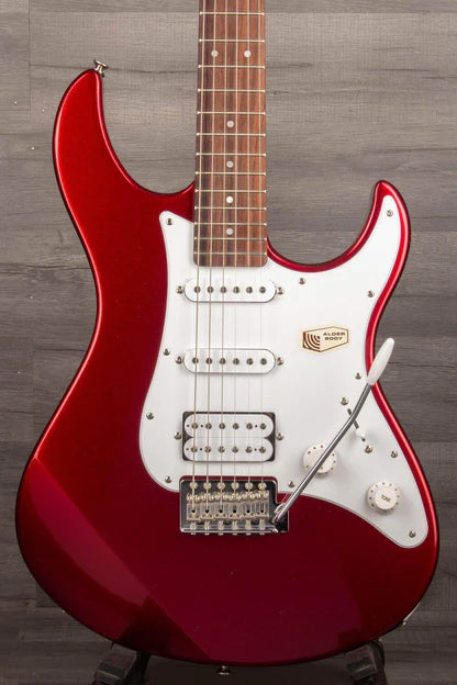 Yamaha Pacifica 112J Red Metallic