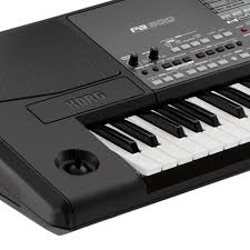 KORG PA600