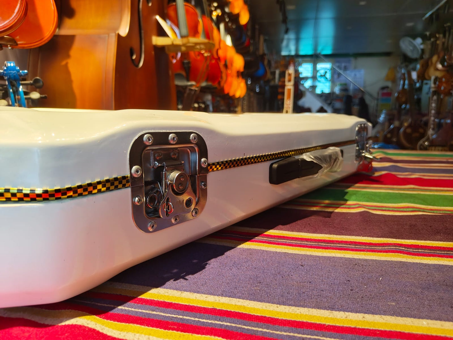 VIOLIN FIBER CASE